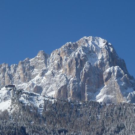 Garni Hotel Iris Selva di Val Gardena Exteriér fotografie