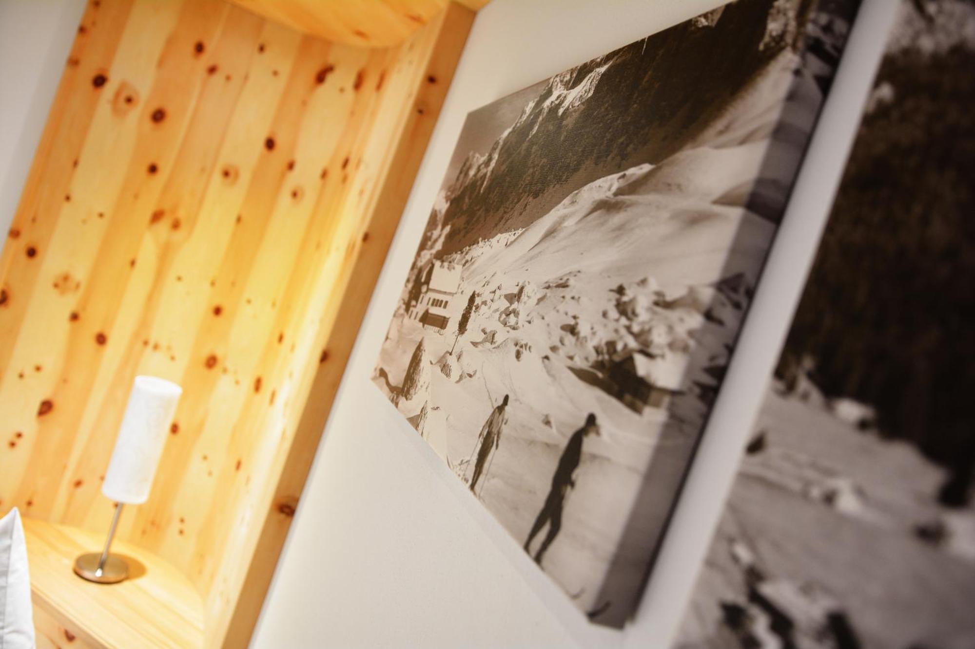 Garni Hotel Iris Selva di Val Gardena Exteriér fotografie